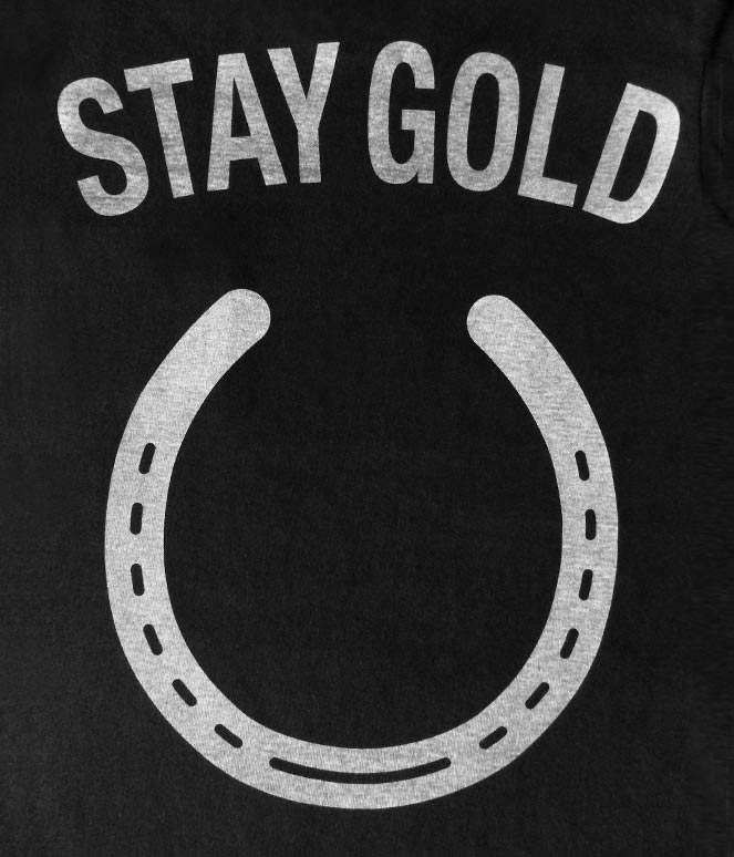 STAY GOLD HORSESHOE POCKET T-SHIRTS